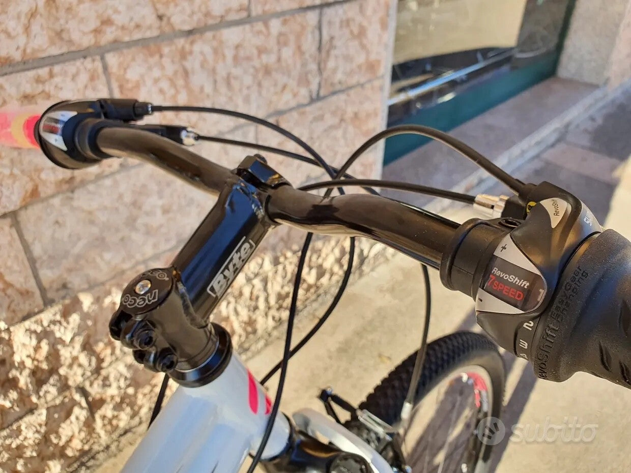 BICICLETTA MTB 27,5" DONNA ATALA MY FLOWER 21V.